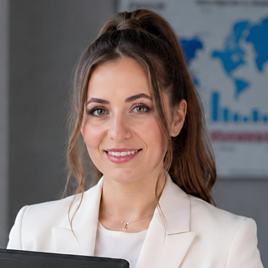 Екатерина Яхонтова